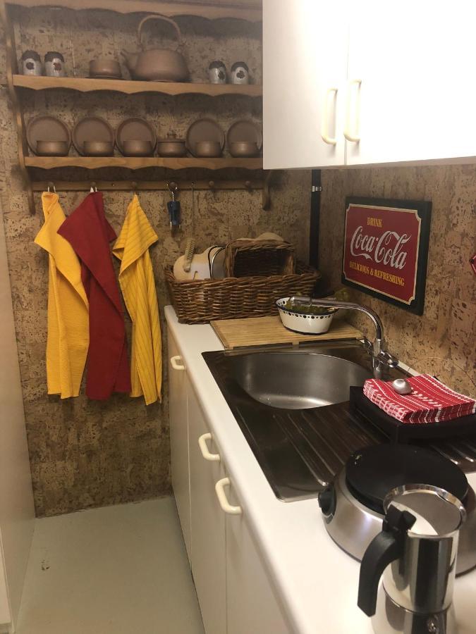 Privatzimmer Am Thunersee Apartman Leissigen Kültér fotó